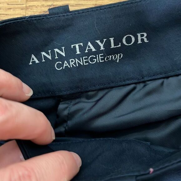 Ann Taylor Carnegie Crop Women's Trouser Pants Navy Blue Size 8 - Picture 6 of 8